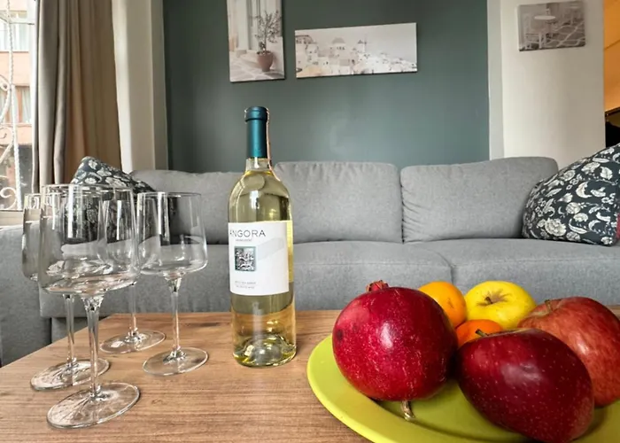 с видом на босфор